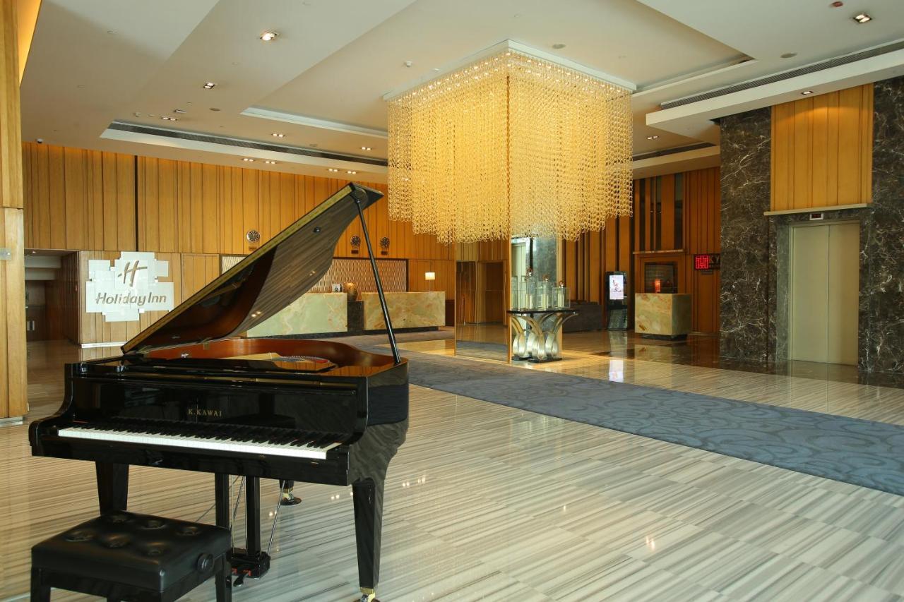 Holiday Inn New Delhi Mayur Vihar Noida By Ihg Екстер'єр фото Lobby