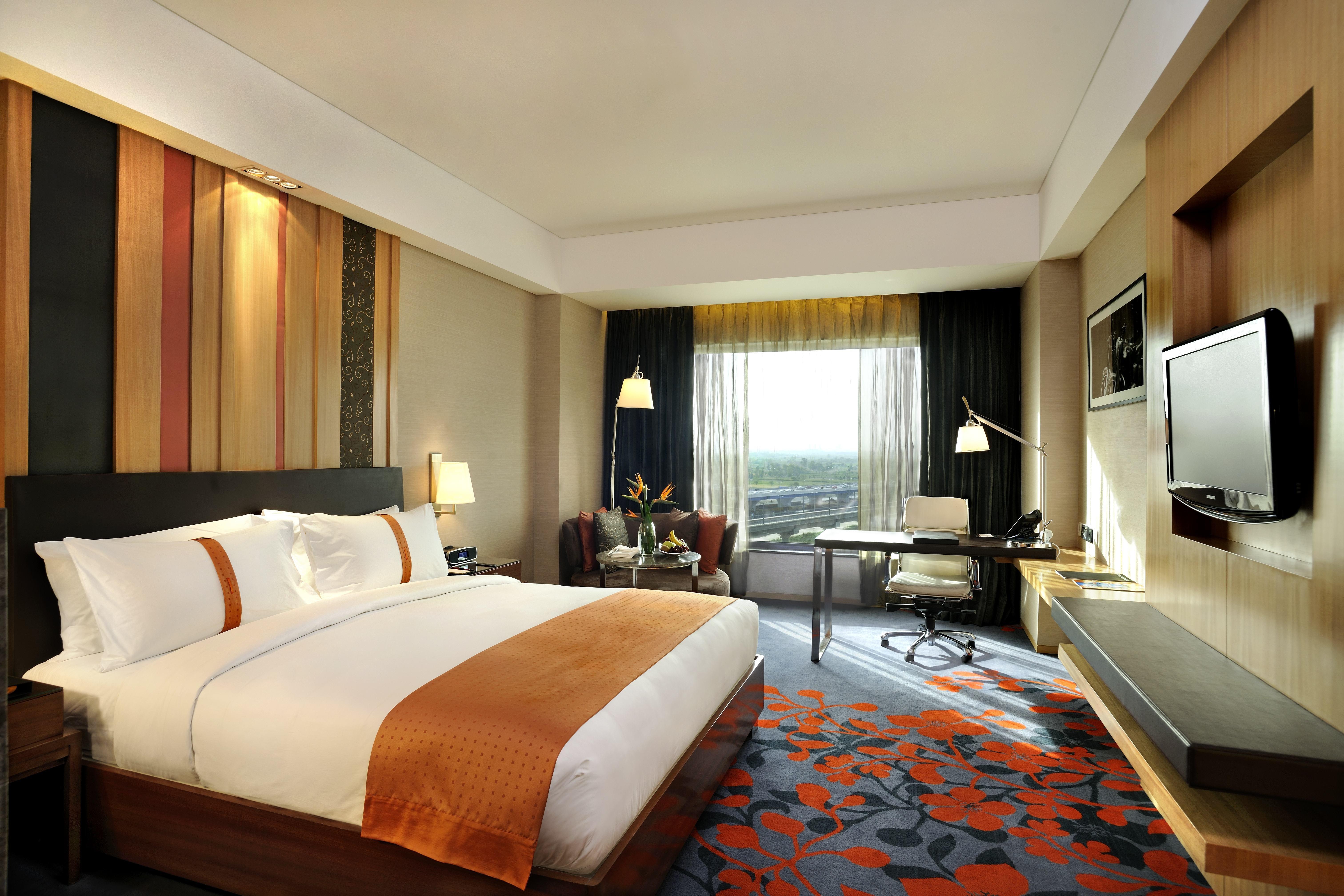 Holiday Inn New Delhi Mayur Vihar Noida By Ihg Номер фото A room at the hotel