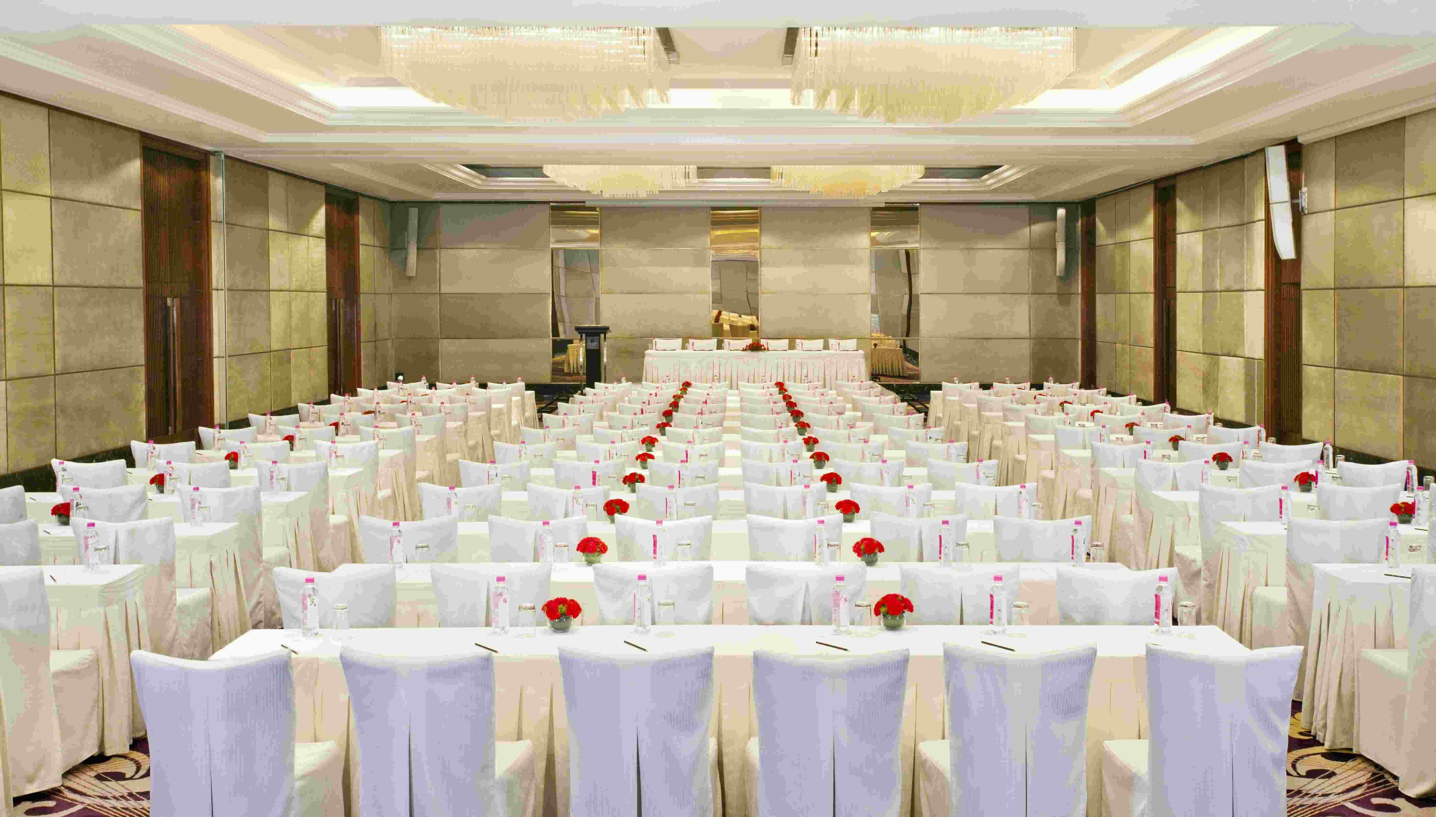 Holiday Inn New Delhi Mayur Vihar Noida By Ihg Екстер'єр фото The Grand Ballroom