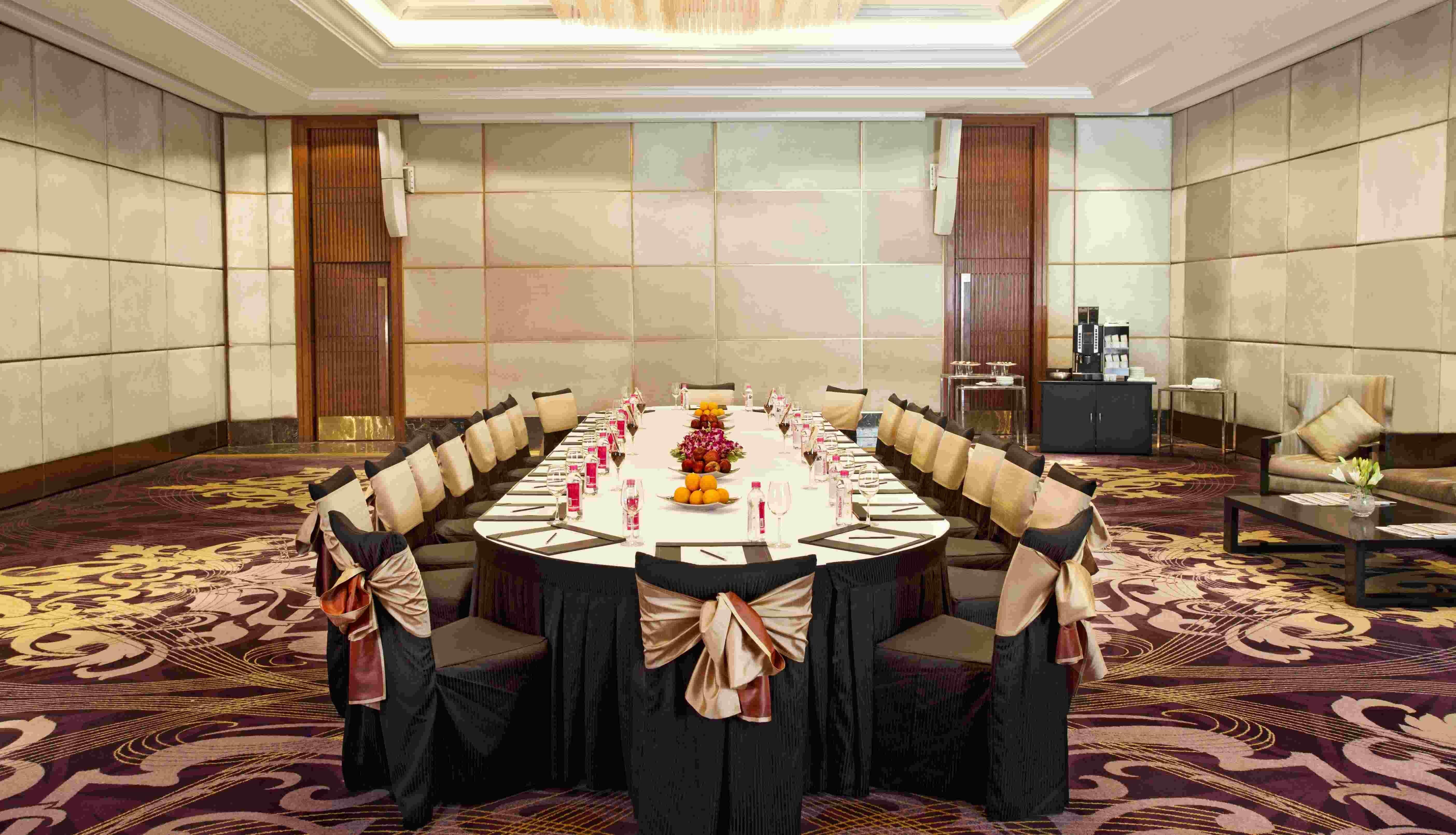 Holiday Inn New Delhi Mayur Vihar Noida By Ihg Екстер'єр фото The Imperial Hall