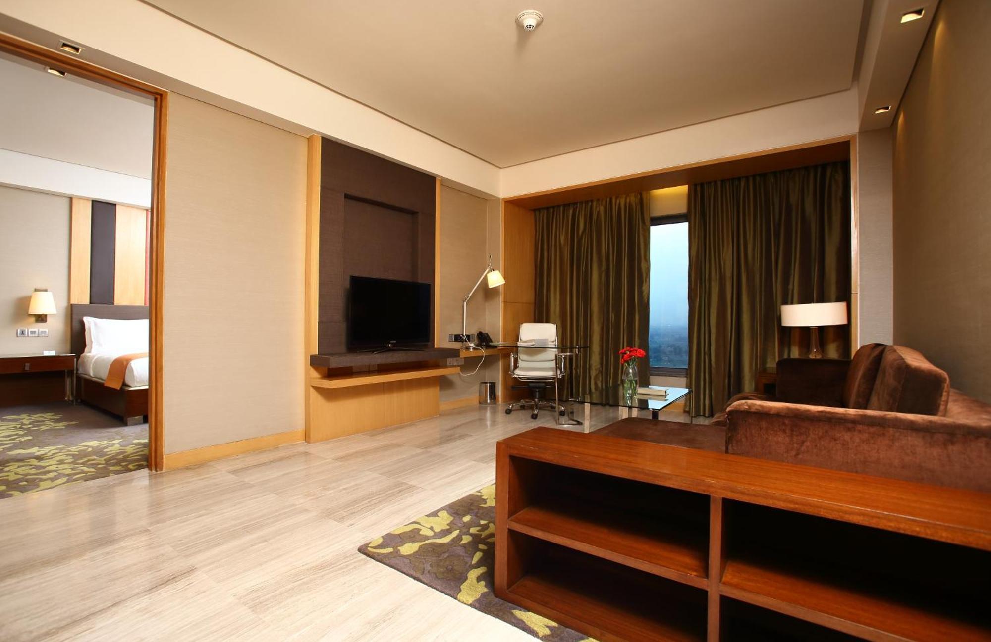 Holiday Inn New Delhi Mayur Vihar Noida By Ihg Екстер'єр фото